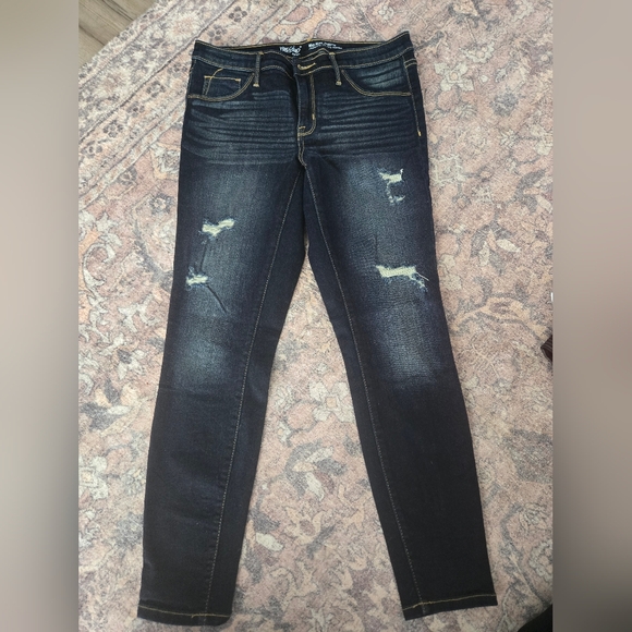 Missimo Mid Rise Jegging - Picture 1 of 3